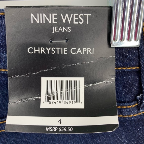 Nine West 4 Chrystie Capri Jeans Stretch Dark Wash Comfort Blue Denim NEW - Picture 7 of 7